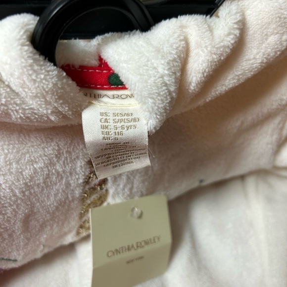 Cynthia Rowley Cozy Unicorn Set Size 5/6 red/white hoodie/leggings cute!! - Picture 4 of 7